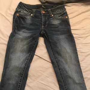 1822 Skinny Jeans